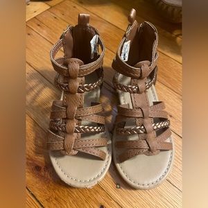 Carter’s Gladiator Sandals. Toddler/Baby Size 6. Brown.